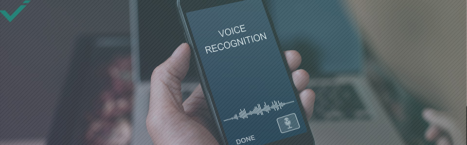 Eh bien, la première étape est de comprendre comment fonctionne la recherche vocale.
